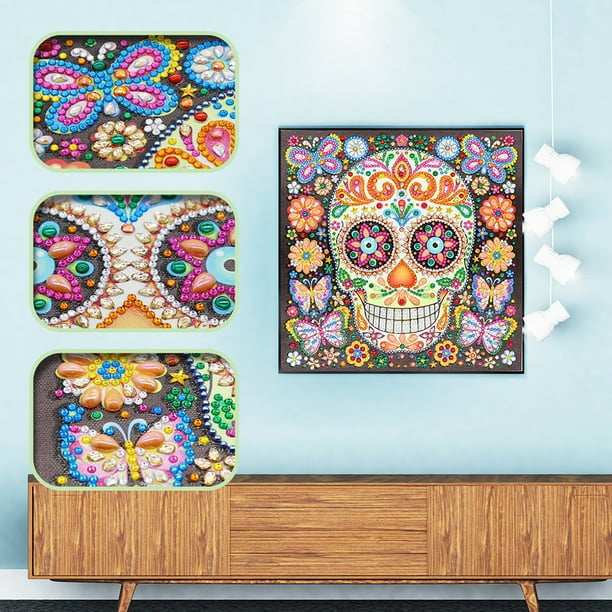 Calavera Arte con Cristales 30 x 30 Brilla en la oscuridad